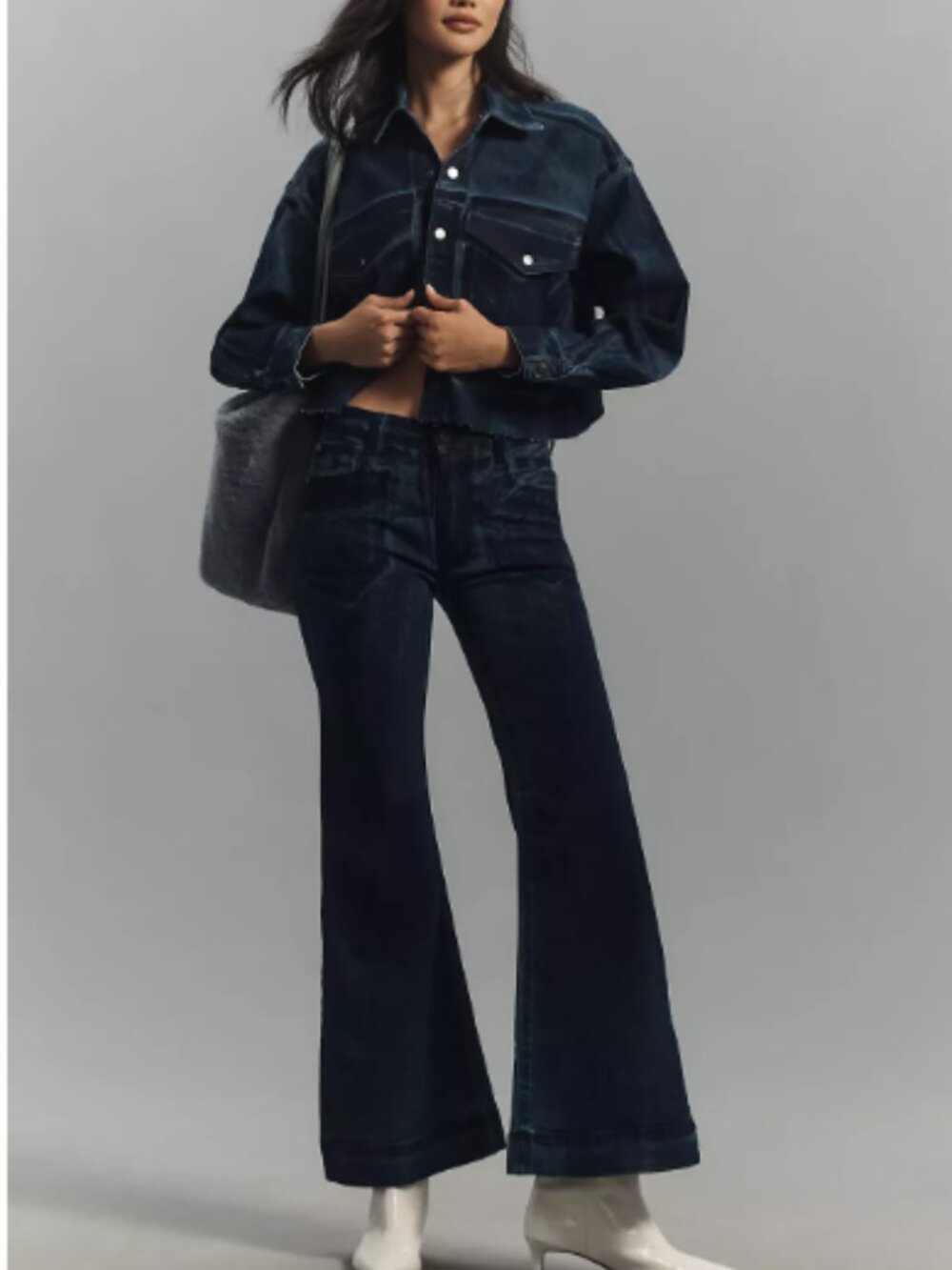 Pilcro Retro Flare Mid-Rise Jeans NWT size 28